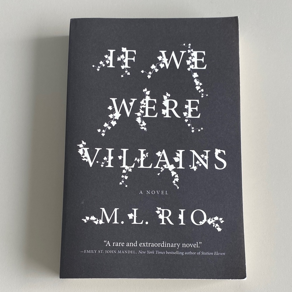 📚 5 for 15$ If We Were Villains by M.L. Rio Book